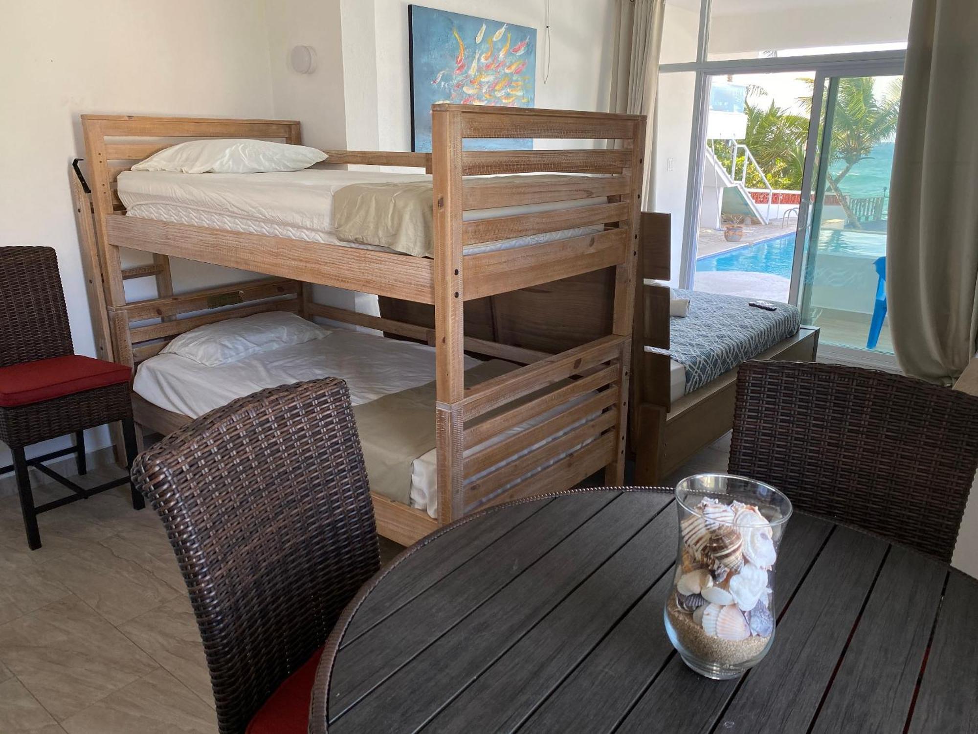 Ventana Al Atlantico At Arecibo 681 Ocean Drive Apartment Islote Room photo
