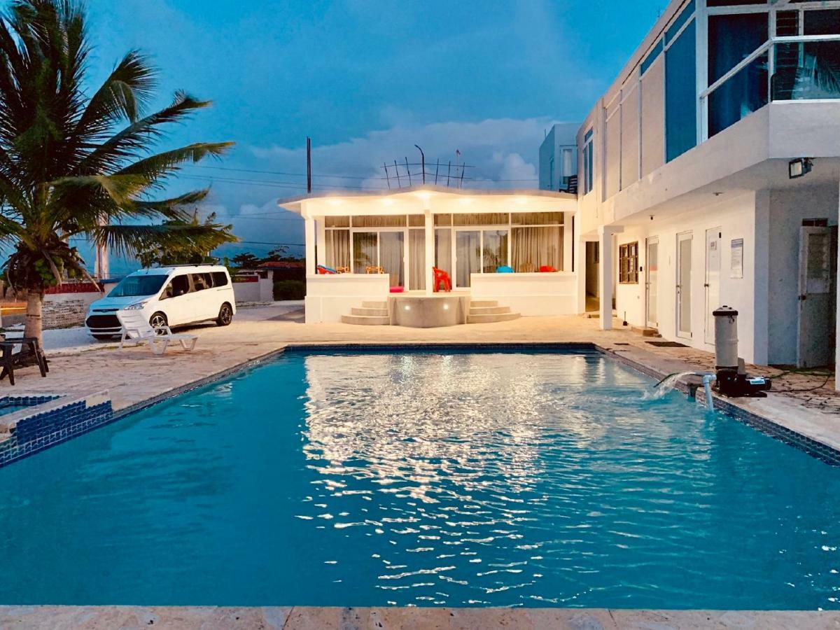 Ventana Al Atlantico At Arecibo 681 Ocean Drive Apartment Islote Exterior photo