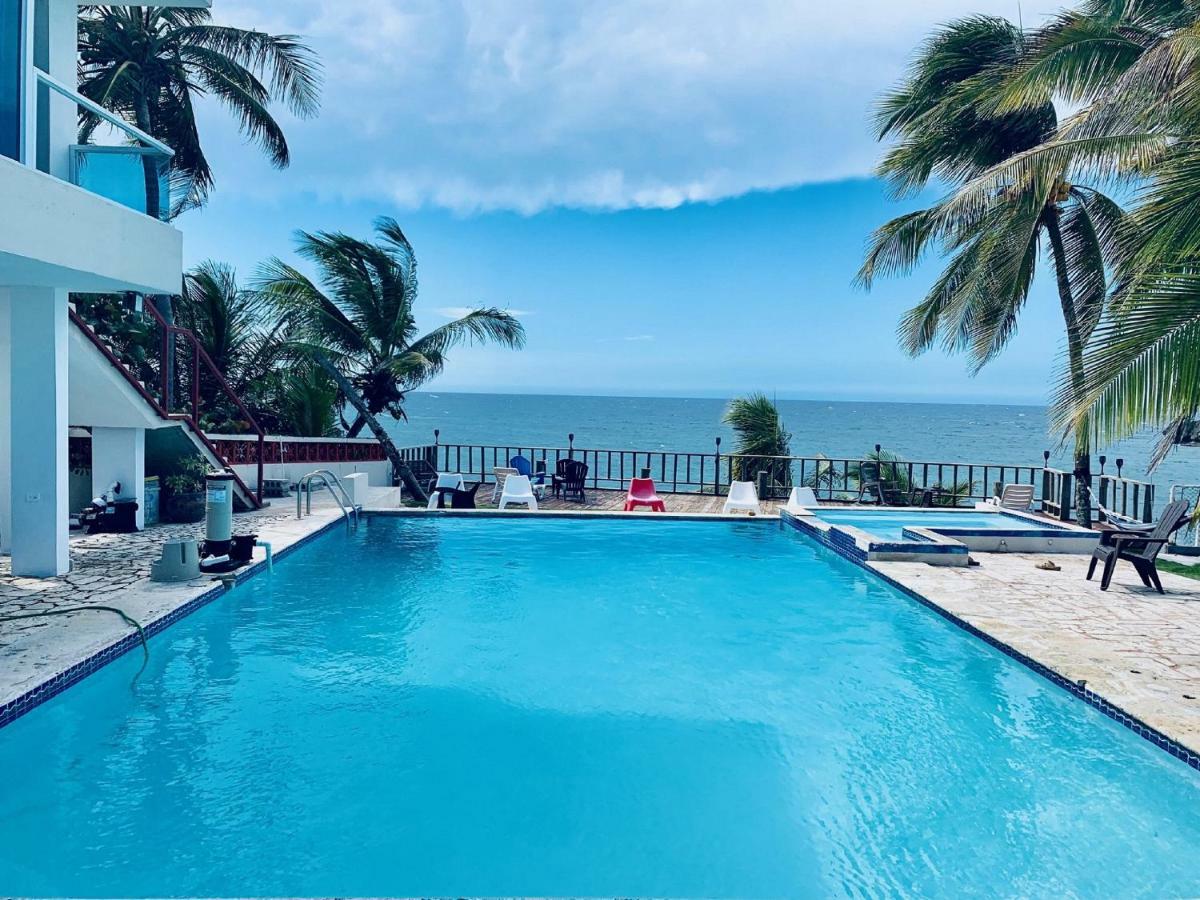 Ventana Al Atlantico At Arecibo 681 Ocean Drive Apartment Islote Exterior photo